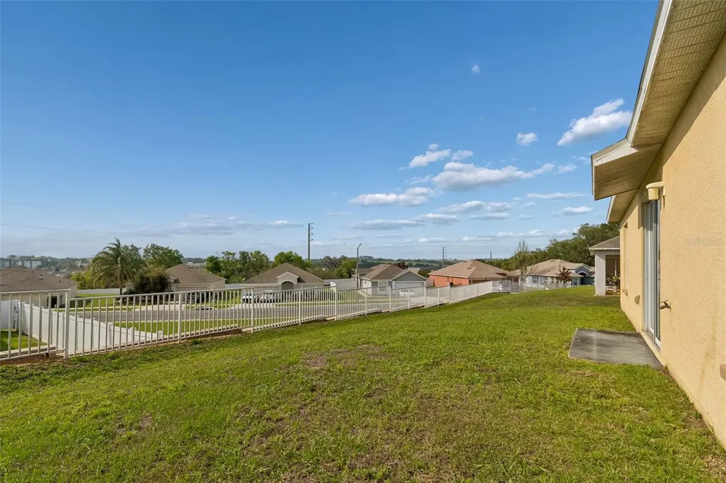 7643 Weehawken Drive Zephyrhills FL 33540