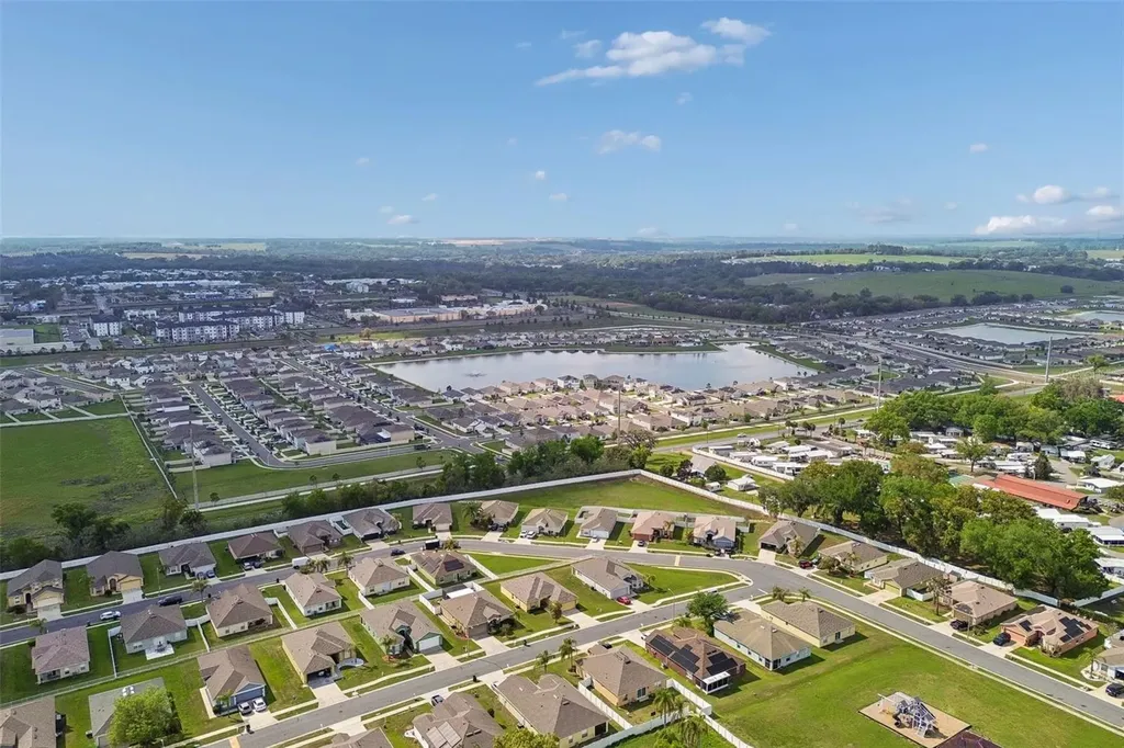 7643 Weehawken Drive Zephyrhills FL 33540