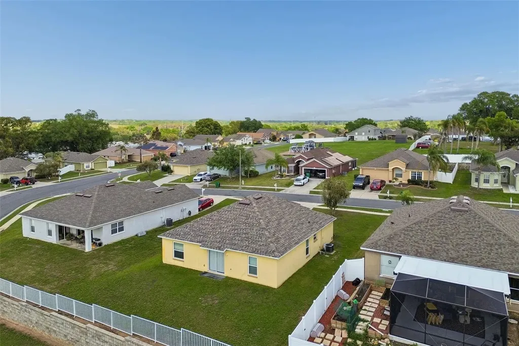 7643 Weehawken Drive Zephyrhills FL 33540