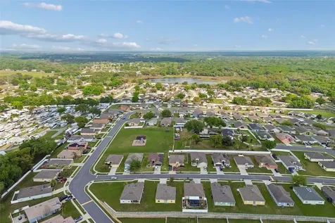 7643 Weehawken Drive Zephyrhills FL 33540