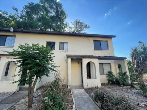 2735 SW 35 Place Gainesville FL 32608