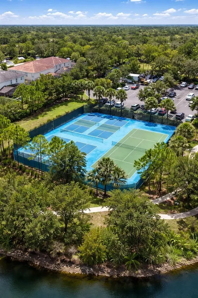 1187 Oak Bluff Drive Davenport FL 33837