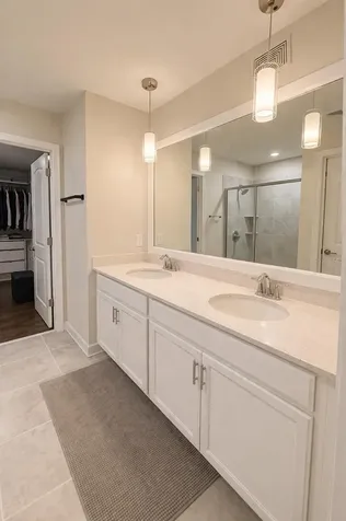 1187 Oak Bluff Drive Davenport FL 33837
