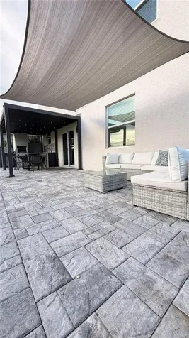1187 Oak Bluff Drive Davenport FL 33837