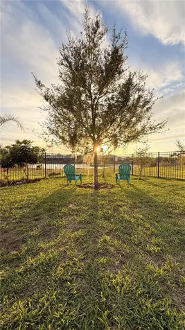 1187 Oak Bluff Drive Davenport FL 33837