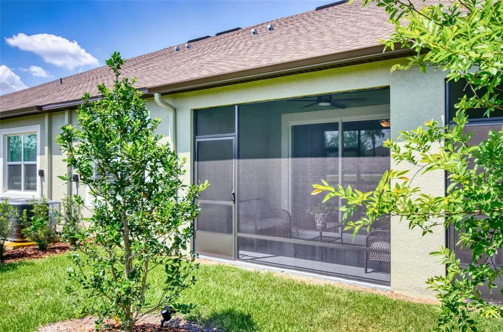 6736 Ripple Pond Loop Zephyrhills FL 33541