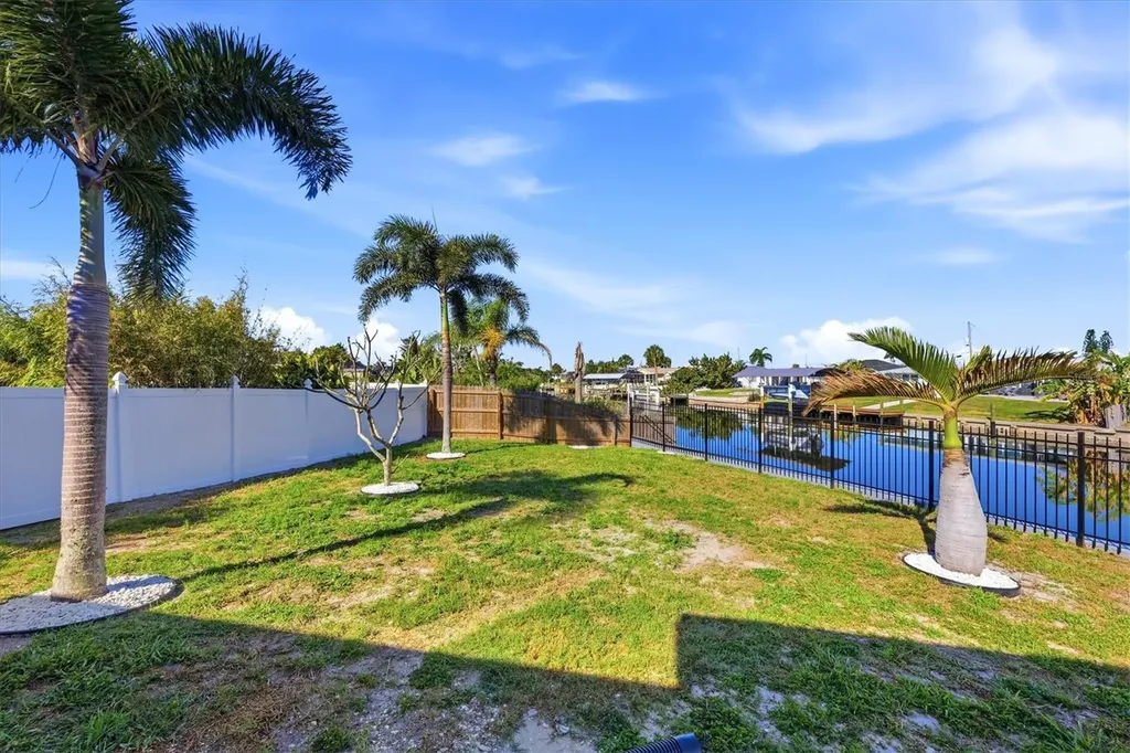 3517 Port Charlotte Boulevard Port Charlotte FL 33952