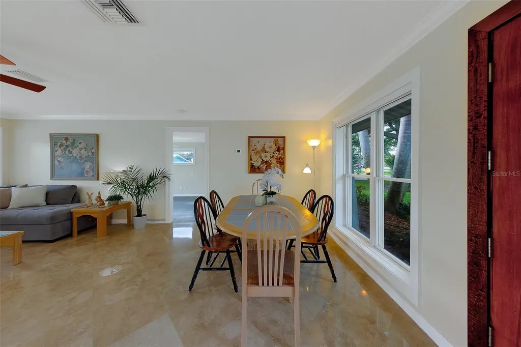 2017 Cove Drive Largo FL 33774