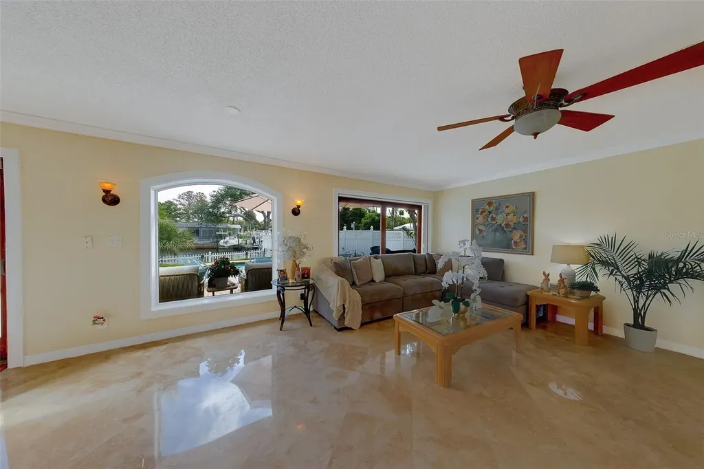 2017 Cove Drive Largo FL 33774