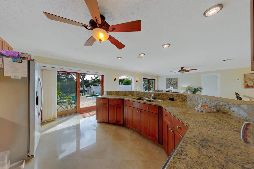 2017 Cove Drive Largo FL 33774