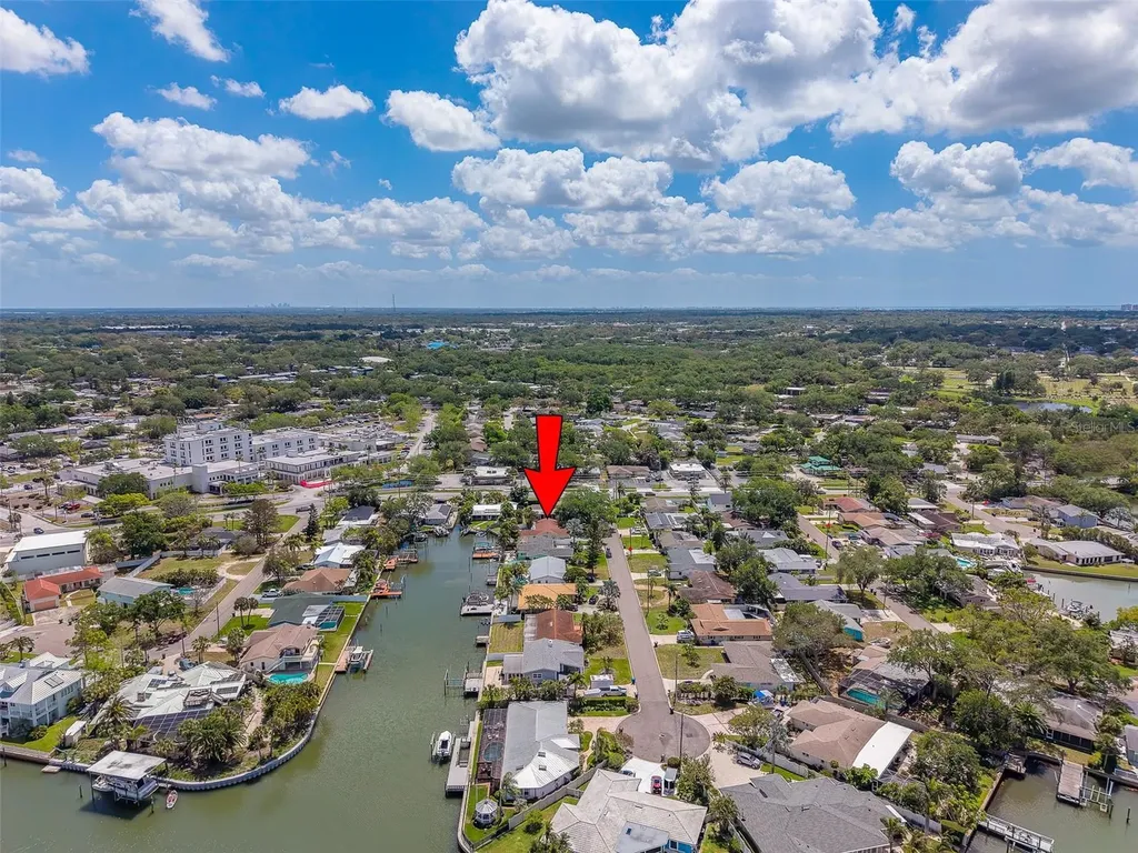 2017 Cove Drive Largo FL 33774