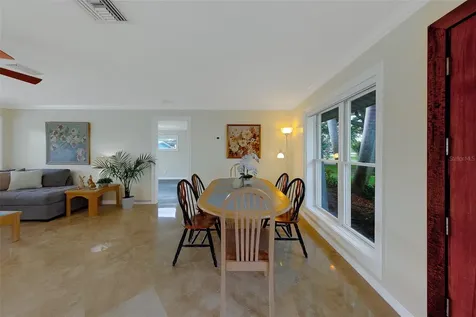 2017 Cove Drive Largo FL 33774
