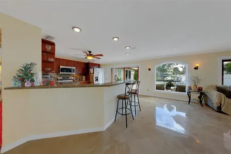 2017 Cove Drive Largo FL 33774