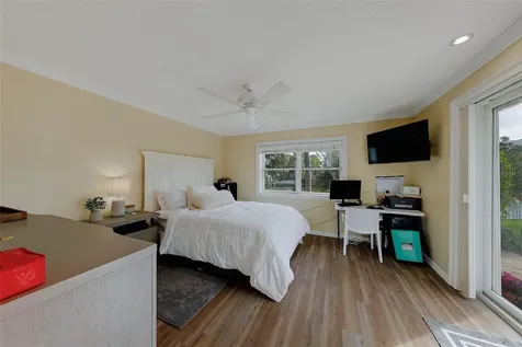 2017 Cove Drive Largo FL 33774