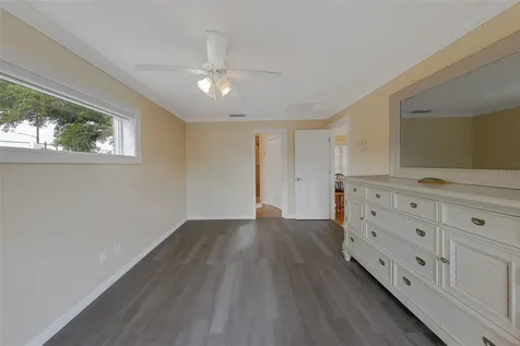 2017 Cove Drive Largo FL 33774