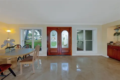 2017 Cove Drive Largo FL 33774