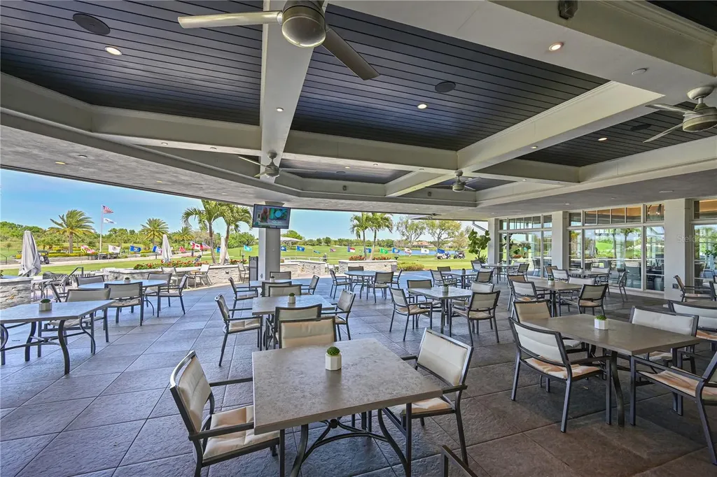 3240 Walter Travis Drive Sarasota FL 34240