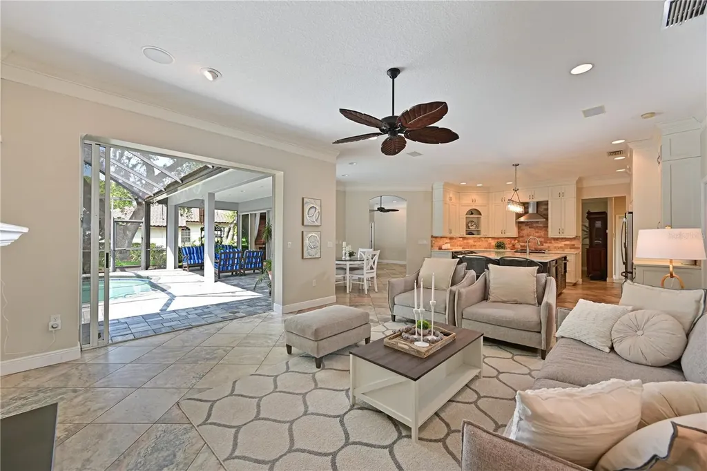 3240 Walter Travis Drive Sarasota FL 34240