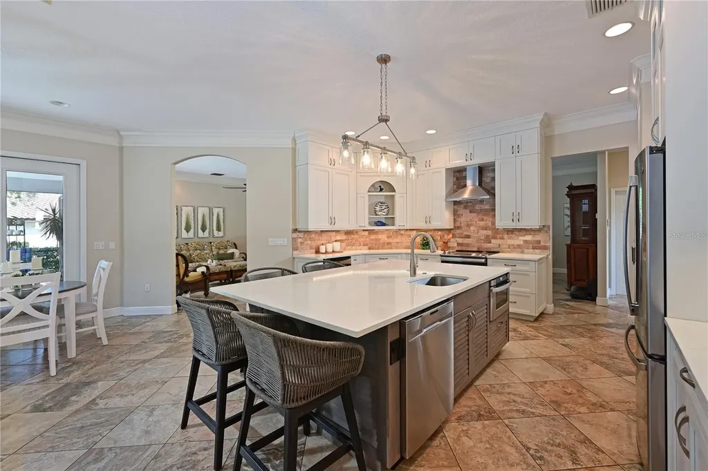 3240 Walter Travis Drive Sarasota FL 34240