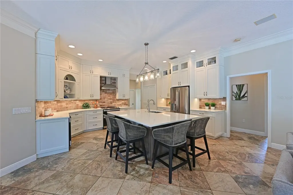 3240 Walter Travis Drive Sarasota FL 34240