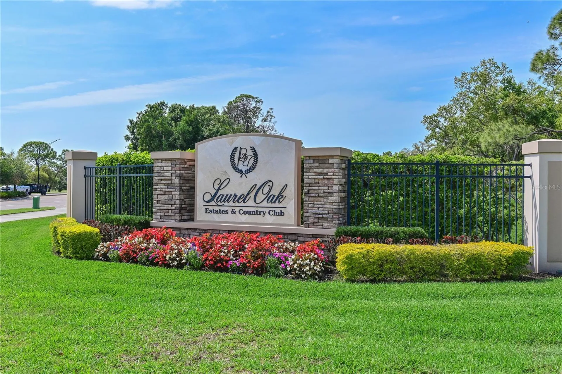 3240 Walter Travis Drive Sarasota FL 34240
