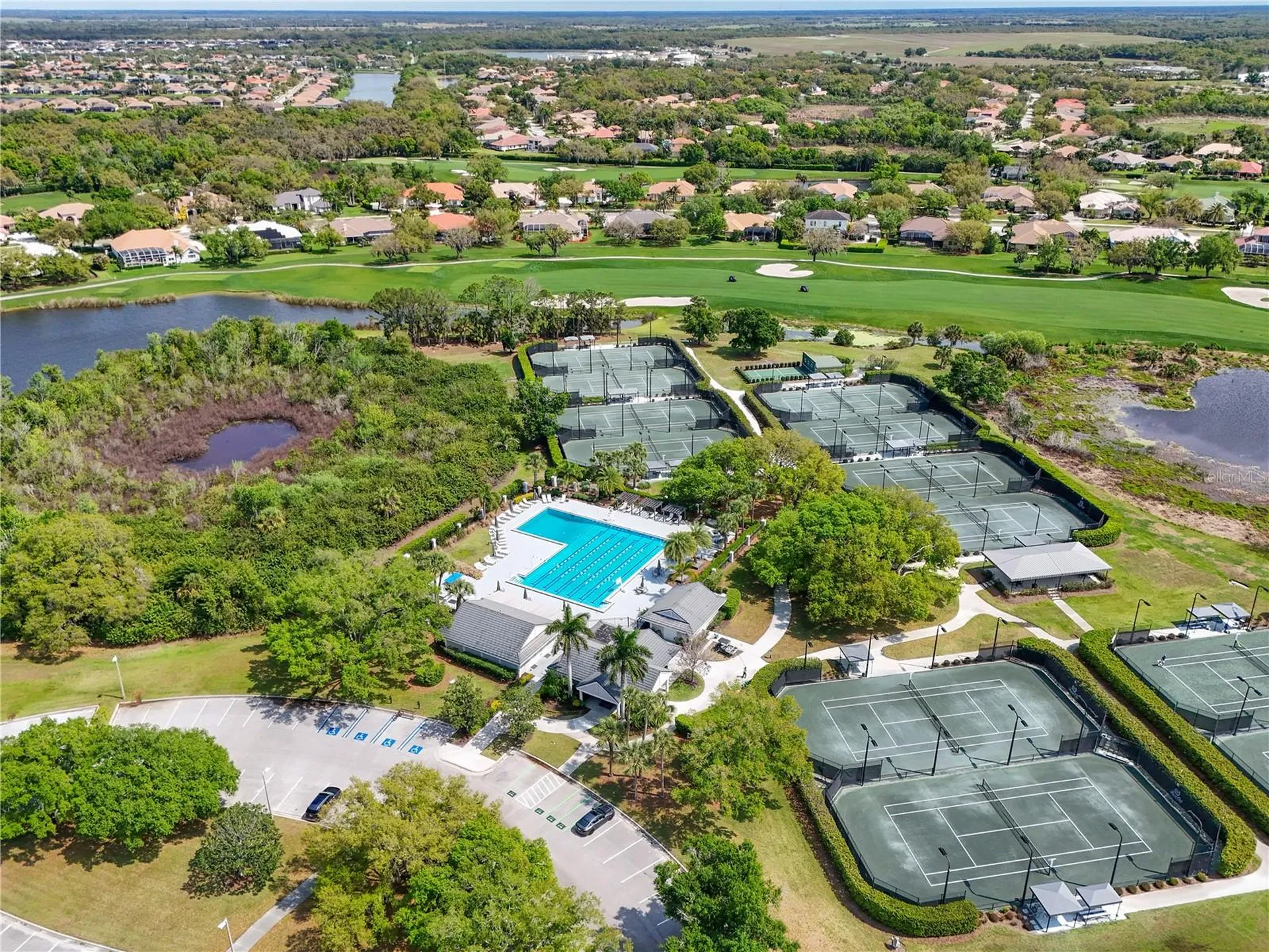 3240 Walter Travis Drive Sarasota FL 34240