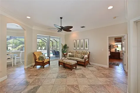 3240 Walter Travis Drive Sarasota FL 34240