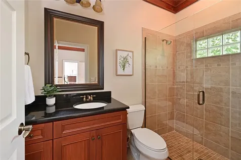 3240 Walter Travis Drive Sarasota FL 34240