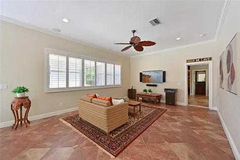 3240 Walter Travis Drive Sarasota FL 34240