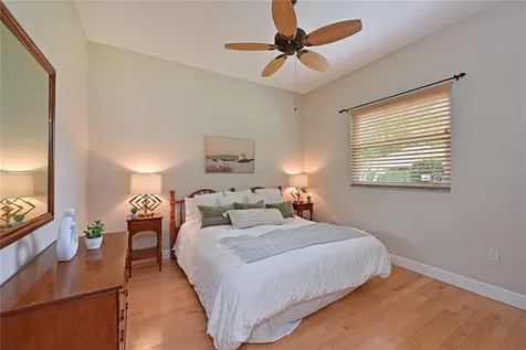 3240 Walter Travis Drive Sarasota FL 34240