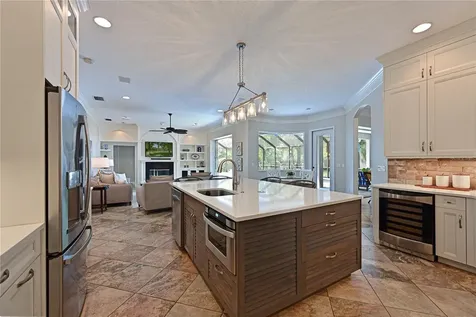 3240 Walter Travis Drive Sarasota FL 34240
