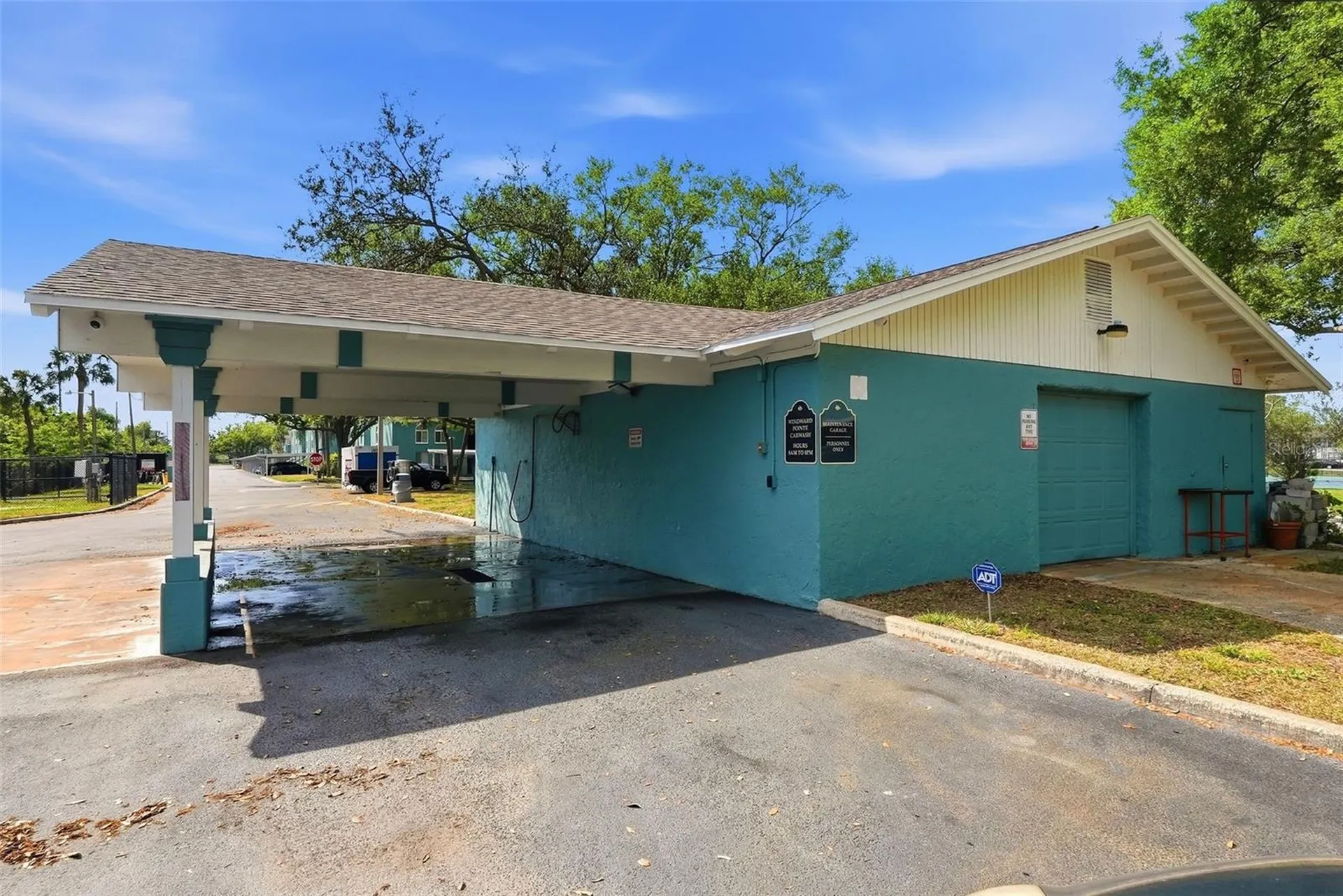 107 114th Avenue N St Petersburg FL 33716