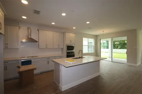 1284 Hyde Street St Cloud FL 34771