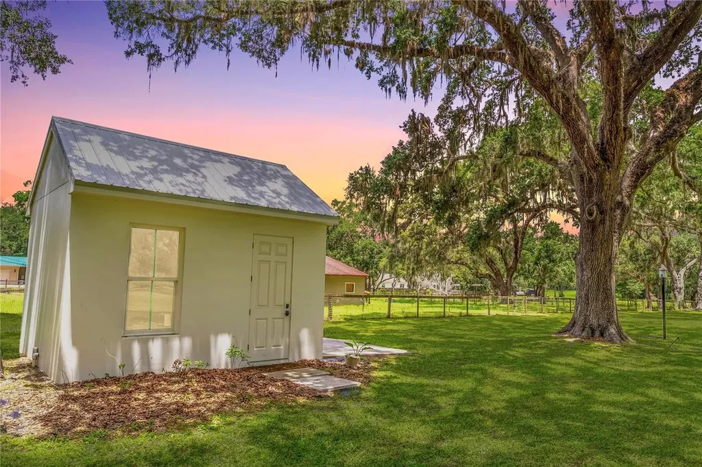 31035 Pasco Road San Antonio FL 33576