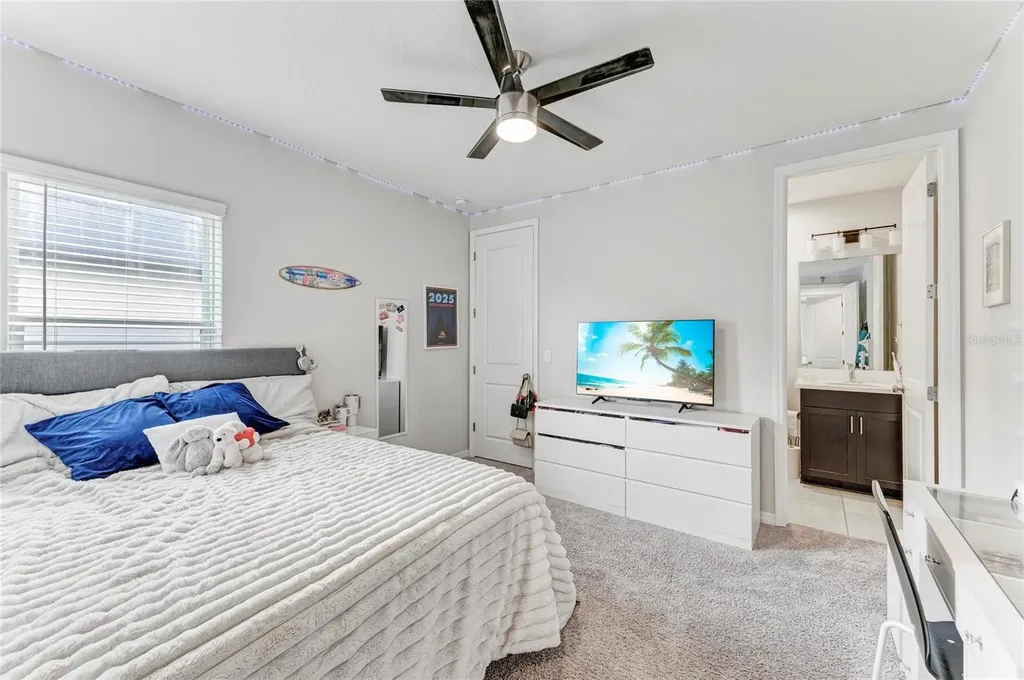 16528 Paynes Mill Drive Bradenton FL 34211