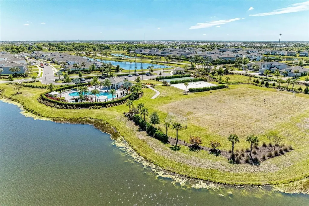 16528 Paynes Mill Drive Bradenton FL 34211