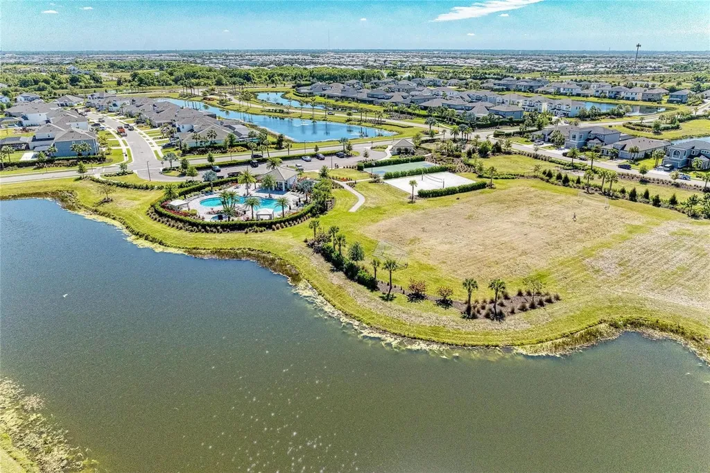 16528 Paynes Mill Drive Bradenton FL 34211