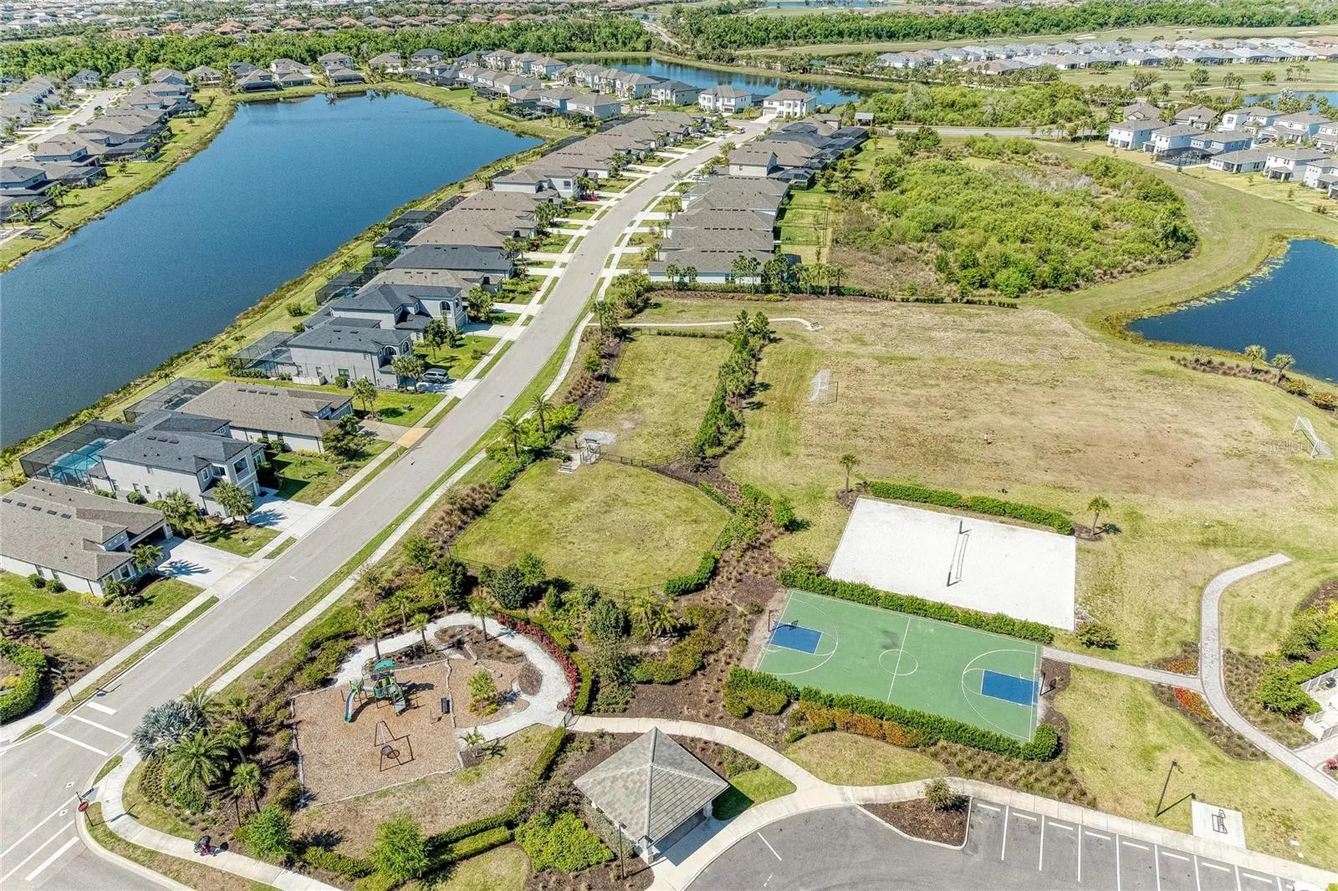 16528 Paynes Mill Drive Bradenton FL 34211
