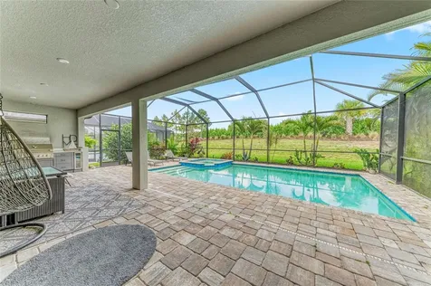 16528 Paynes Mill Drive Bradenton FL 34211