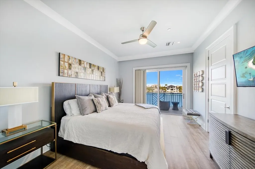158 Brightwater Drive Clearwater Beach FL 33767