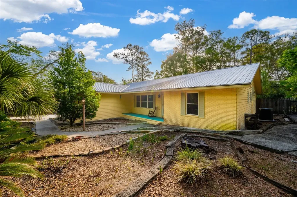 10135 NW 25th Place Gainesville FL 32606