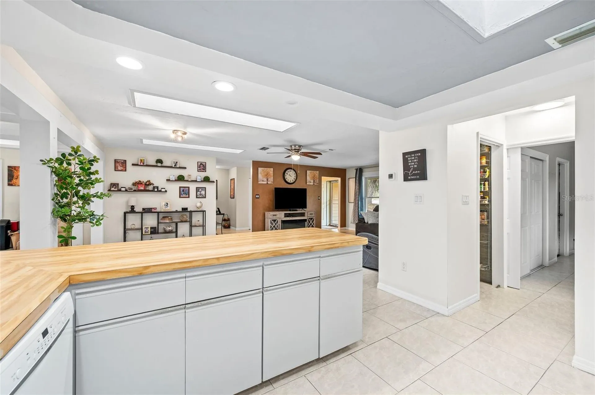 10135 NW 25th Place Gainesville FL 32606