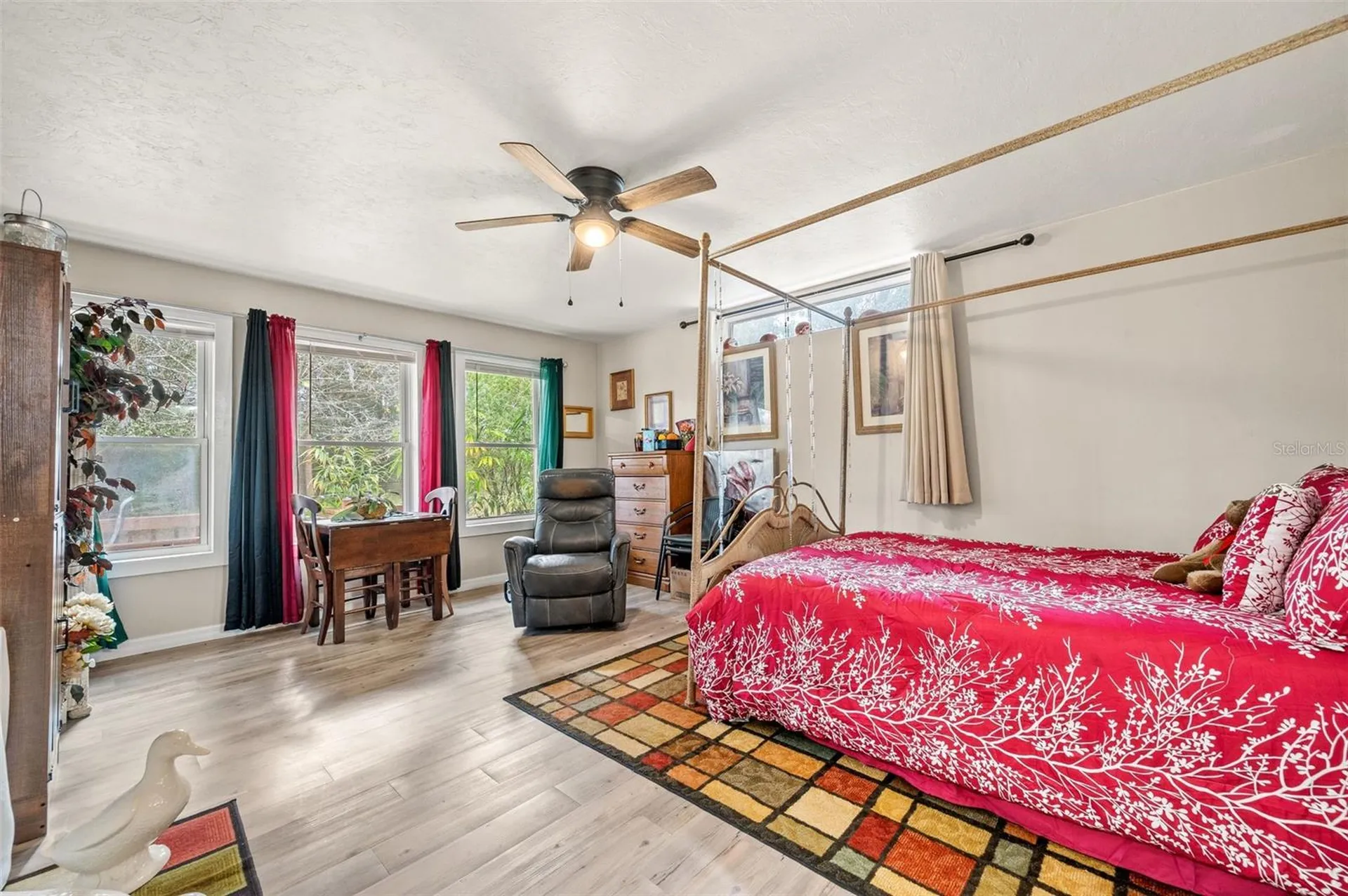 10135 NW 25th Place Gainesville FL 32606
