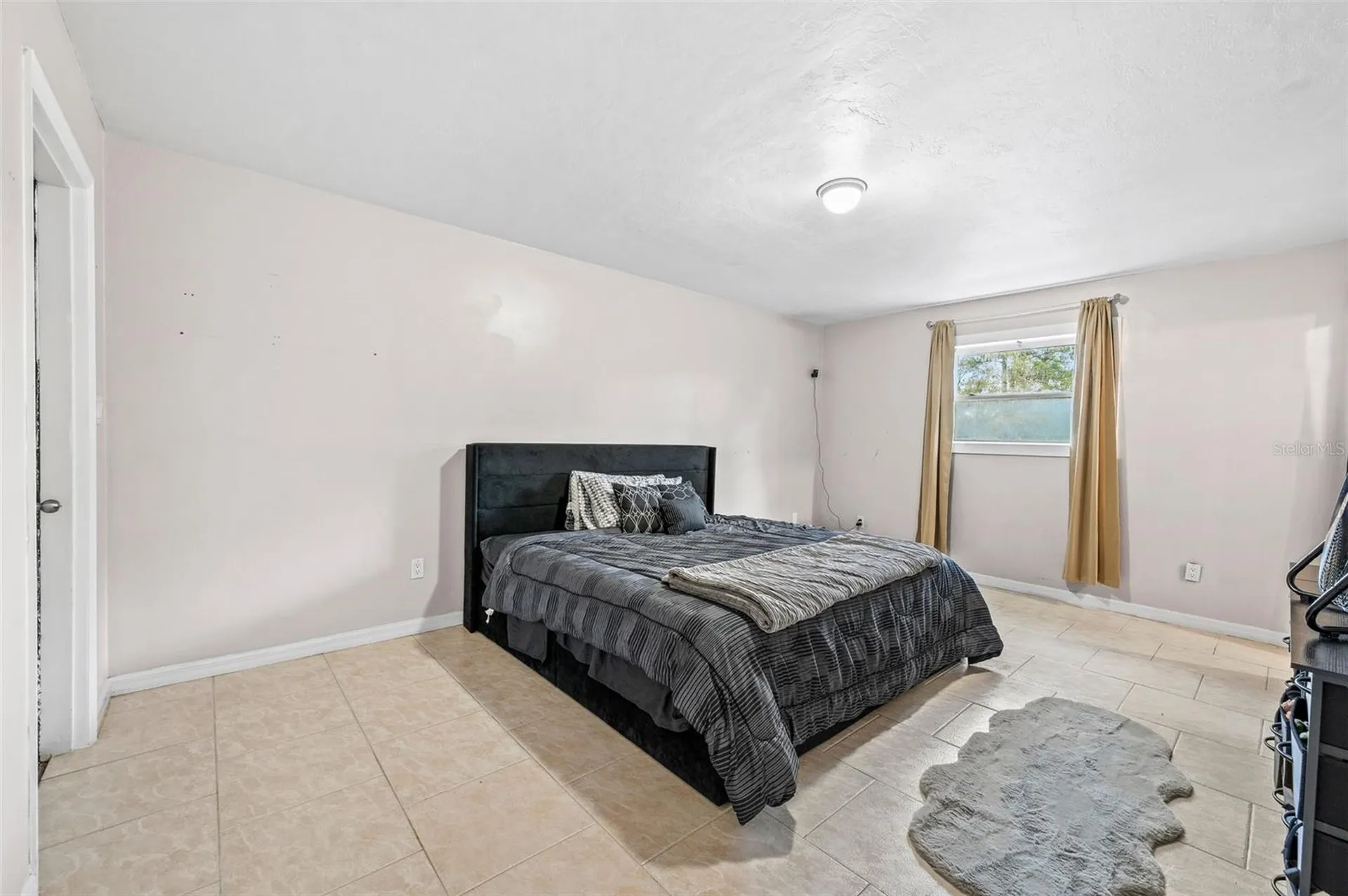 10135 NW 25th Place Gainesville FL 32606