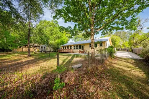 10135 NW 25th Place Gainesville FL 32606