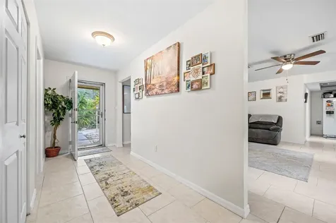 10135 NW 25th Place Gainesville FL 32606
