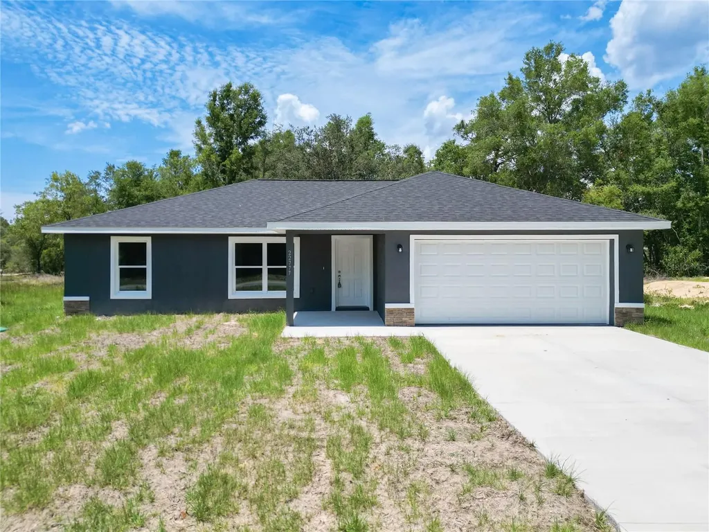 22777 SW Beach Boulevard Dunnellon FL 34431