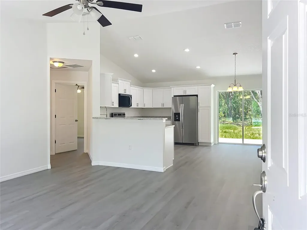 22777 SW Beach Boulevard Dunnellon FL 34431