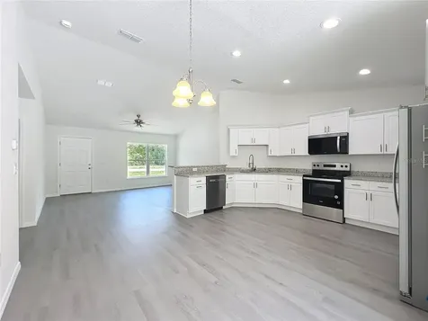 22777 SW Beach Boulevard Dunnellon FL 34431