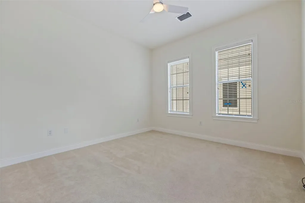 125 Commonwealth Court N St Petersburg FL 33716